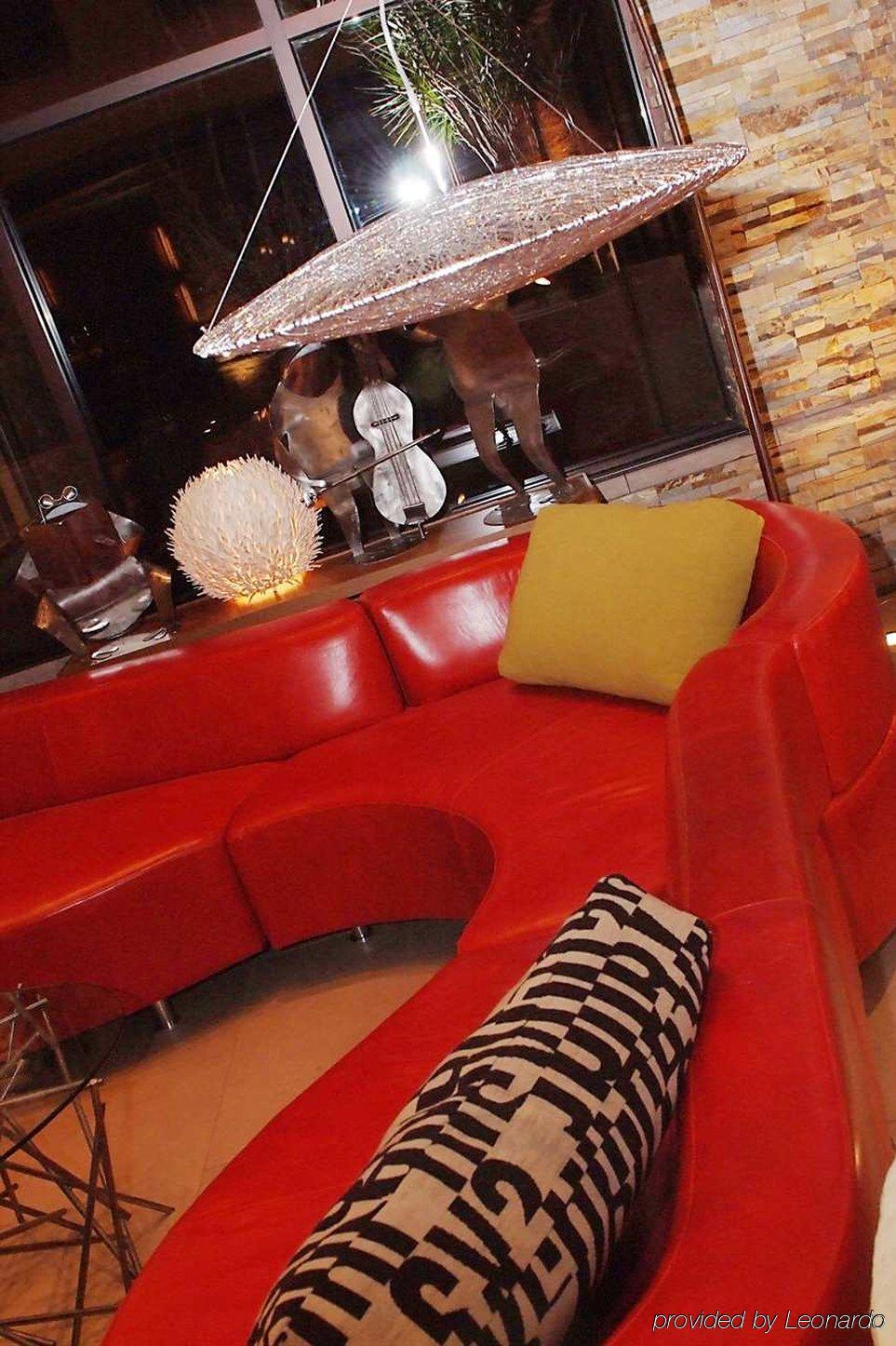 Embassy By Hilton Detroit Metro Airport 3* Romulus