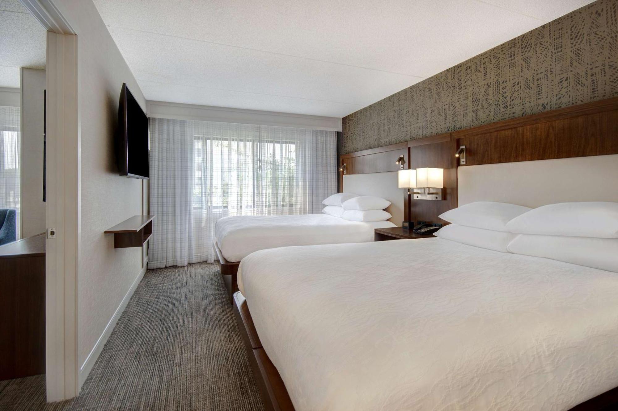 Embassy By Hilton Detroit Metro Airport Hotel